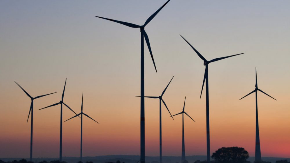 CADER rechaza tributos municipales ilegítimos que afectan inversiones de energías renovables